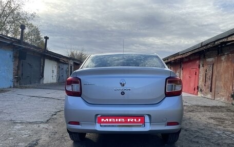 Renault Logan II, 2018 год, 1 430 000 рублей, 4 фотография