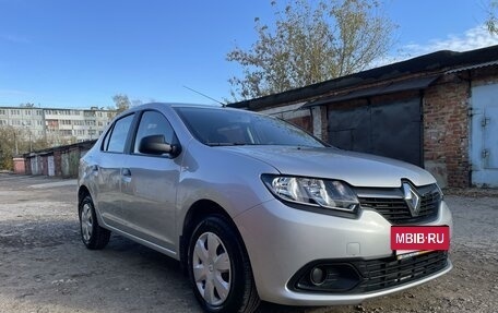 Renault Logan II, 2018 год, 1 430 000 рублей, 6 фотография