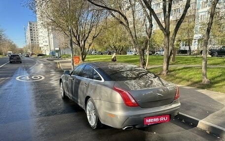 Jaguar XJ IV (X351), 2011 год, 1 460 000 рублей, 7 фотография