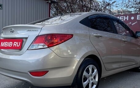 Hyundai Solaris II рестайлинг, 2012 год, 937 000 рублей, 3 фотография