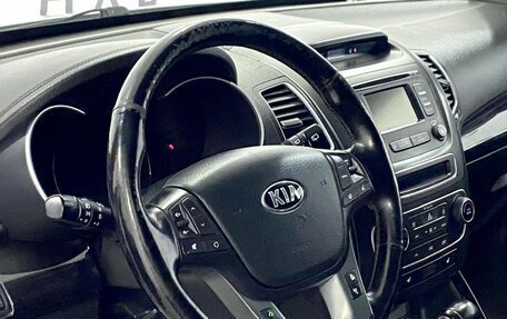 KIA Sorento II рестайлинг, 2013 год, 1 899 000 рублей, 10 фотография