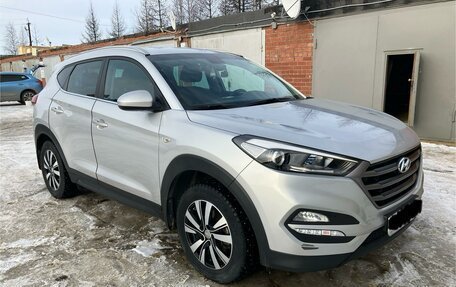 Hyundai Tucson III, 2018 год, 2 500 000 рублей, 2 фотография