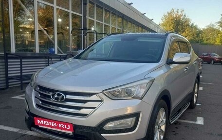 Hyundai Santa Fe III рестайлинг, 2013 год, 1 850 000 рублей, 2 фотография