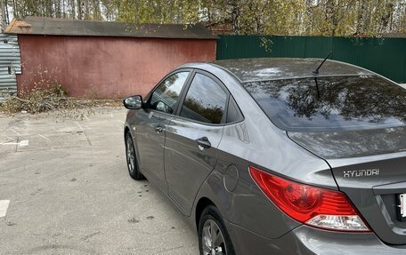 Hyundai Solaris II рестайлинг, 2013 год, 850 000 рублей, 6 фотография