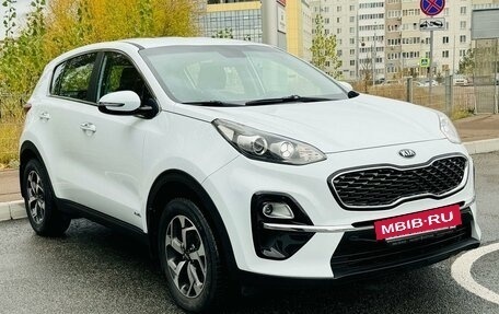 KIA Sportage IV рестайлинг, 2018 год, 2 622 000 рублей, 5 фотография