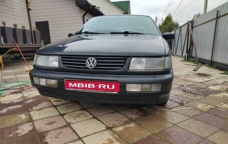 Volkswagen Passat B4, 1994 год, 195 000 рублей, 1 фотография