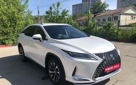 Lexus RX IV рестайлинг, 2020 год, 5 900 000 рублей, 10 фотография