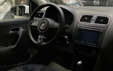 Volkswagen Polo VI (EU Market), 2011 год, 970 000 рублей, 4 фотография