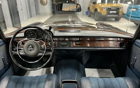 Mercedes-Benz W108, 1967 год, 11 000 000 рублей, 34 фотография