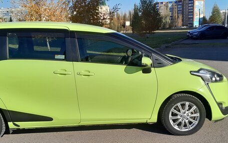 Toyota Sienta II, 2015 год, 1 420 000 рублей, 7 фотография