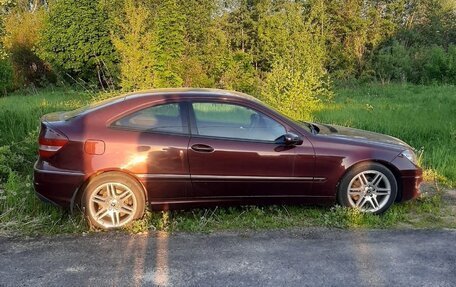 Mercedes-Benz CLC-Класс, 2009 год, 1 100 000 рублей, 1 фотография