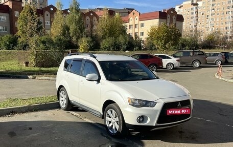 Mitsubishi Outlander III рестайлинг 3, 2011 год, 1 499 000 рублей, 1 фотография