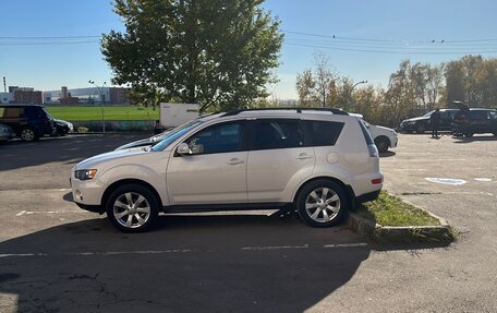 Mitsubishi Outlander III рестайлинг 3, 2011 год, 1 499 000 рублей, 12 фотография