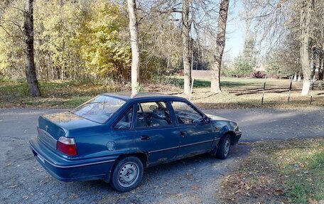 Daewoo Nexia I рестайлинг, 2003 год, 150 000 рублей, 6 фотография