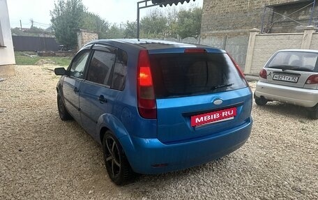 Ford Fiesta, 2005 год, 265 000 рублей, 2 фотография