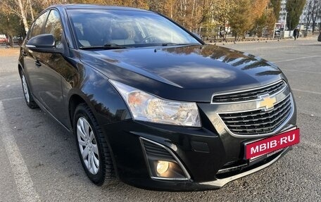 Chevrolet Cruze II, 2014 год, 915 000 рублей, 4 фотография