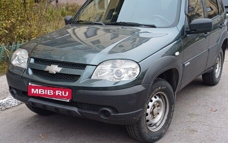 Chevrolet Niva I рестайлинг, 2011 год, 400 000 рублей, 2 фотография