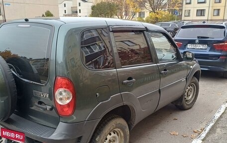 Chevrolet Niva I рестайлинг, 2011 год, 400 000 рублей, 5 фотография