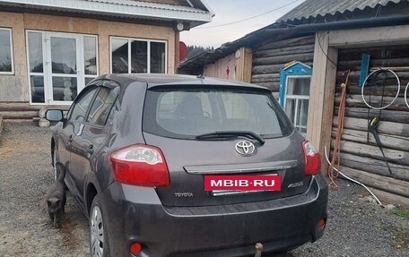 Toyota Auris II, 2011 год, 1 000 000 рублей, 7 фотография