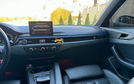 Audi A4, 2017 год, 2 600 000 рублей, 23 фотография