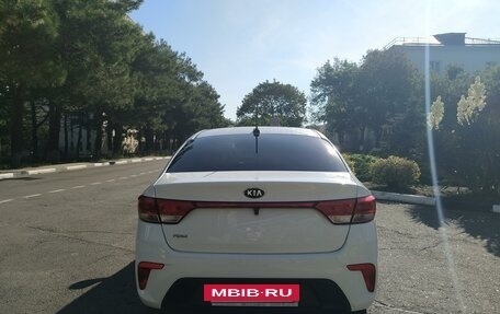 KIA Rio IV, 2017 год, 1 200 000 рублей, 4 фотография