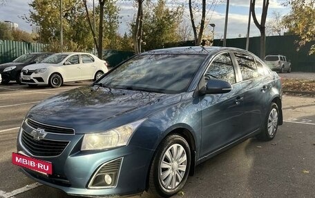 Chevrolet Cruze II, 2014 год, 890 000 рублей, 3 фотография