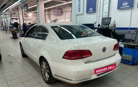 Volkswagen Passat B7, 2012 год, 1 137 000 рублей, 6 фотография