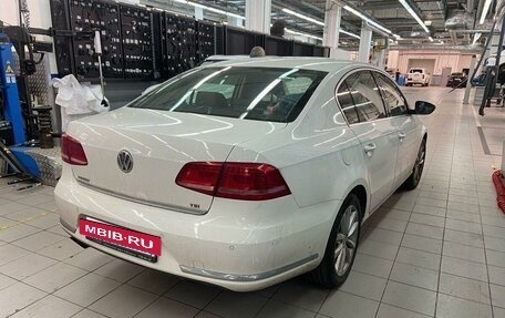 Volkswagen Passat B7, 2012 год, 1 137 000 рублей, 4 фотография