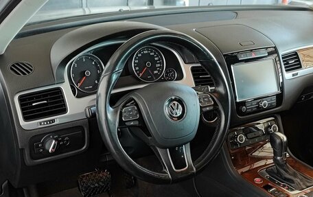 Volkswagen Touareg III, 2013 год, 2 300 000 рублей, 12 фотография