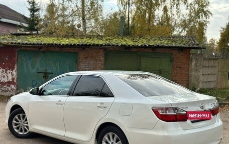 Toyota Camry, 2015 год, 1 750 000 рублей, 4 фотография