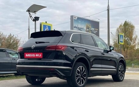 Volkswagen Touareg III, 2018 год, 5 250 000 рублей, 6 фотография