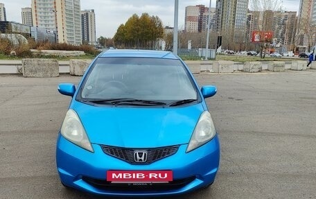 Honda Fit III, 2008 год, 755 000 рублей, 3 фотография