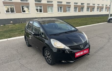 Honda Jazz II рестайлинг, 2011 год, 875 000 рублей, 3 фотография