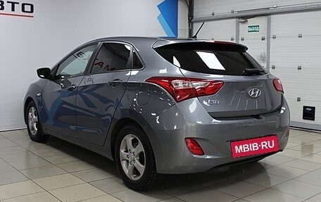 Hyundai i30 II рестайлинг, 2013 год, 1 299 000 рублей, 11 фотография