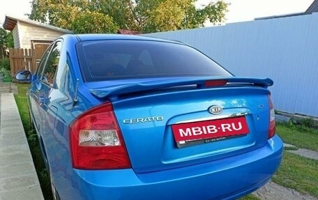 KIA Cerato I, 2005 год, 500 000 рублей, 11 фотография