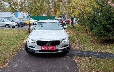 Volvo V90 Cross Country I рестайлинг, 2019 год, 3 840 000 рублей, 7 фотография