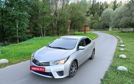 Toyota Corolla, 2013 год, 1 140 000 рублей, 10 фотография