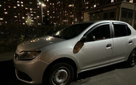 Renault Logan II, 2016 год, 375 000 рублей, 9 фотография