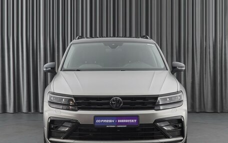 Volkswagen Tiguan II, 2019 год, 3 889 000 рублей, 3 фотография