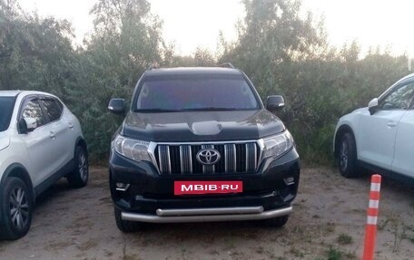 Toyota Land Cruiser Prado 150 рестайлинг 2, 2017 год, 4 750 000 рублей, 3 фотография