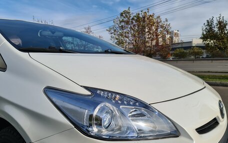 Toyota Prius, 2010 год, 1 620 000 рублей, 4 фотография