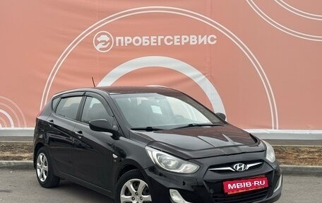 Hyundai Solaris II рестайлинг, 2014 год, 850 000 рублей, 1 фотография