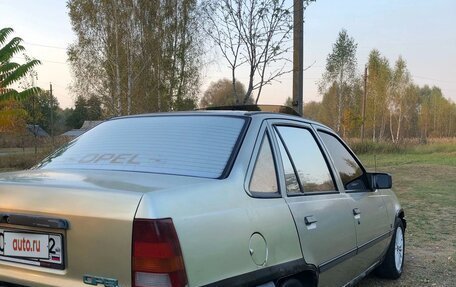 Opel Kadett E рестайлинг, 1987 год, 120 000 рублей, 2 фотография