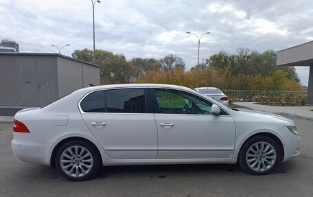 Skoda Superb III рестайлинг, 2012 год, 1 180 000 рублей, 8 фотография