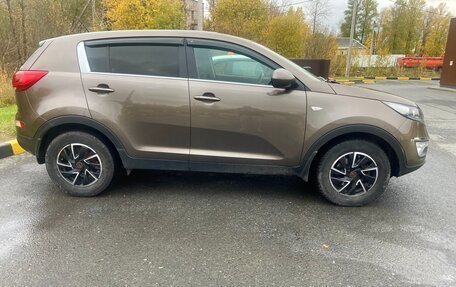 KIA Sportage III, 2015 год, 1 700 000 рублей, 3 фотография