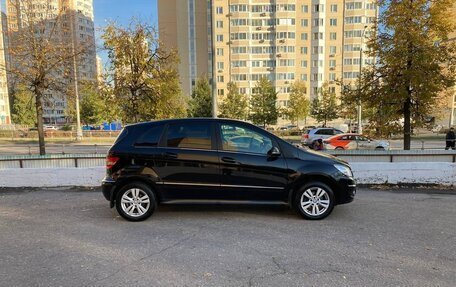 Mercedes-Benz B-Класс, 2010 год, 810 000 рублей, 2 фотография