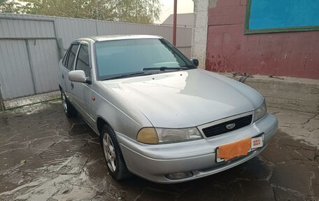 Daewoo Nexia I рестайлинг, 2001 год, 257 000 рублей, 2 фотография