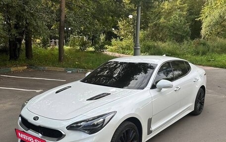 KIA Stinger I, 2018 год, 2 500 000 рублей, 6 фотография