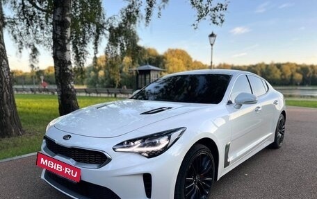 KIA Stinger I, 2018 год, 2 500 000 рублей, 7 фотография