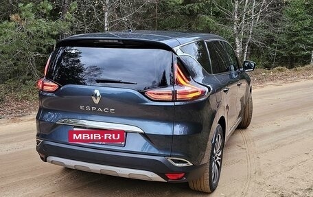 Renault Espace V рестайлинг, 2018 год, 2 850 000 рублей, 4 фотография